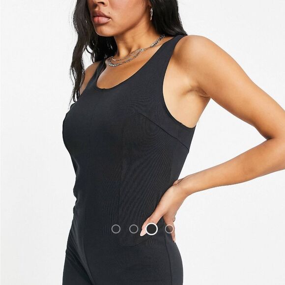 NIKE WOMEN’S UNITARD ICON CLASH ROMPER IN BLACK SIZE EXTRA SMALL (XS) NWT - Picture 4 of 6